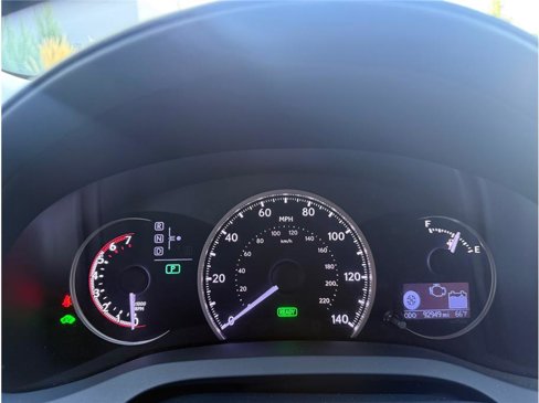 Used 2016 Lexus CT 200h image 16
