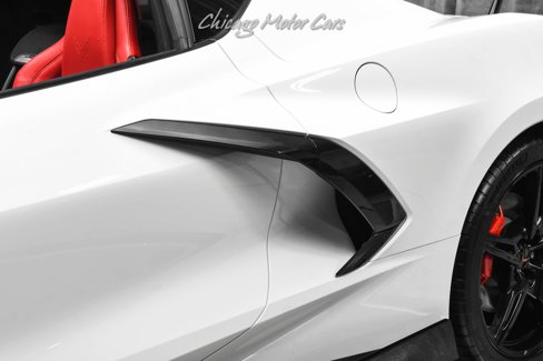 Used 2021 Chevrolet Corvette Stingray Coupe w/ 1LT image 32