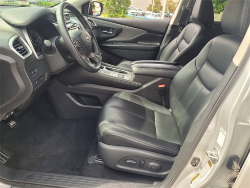 Used 2023 Nissan Murano SV image 5