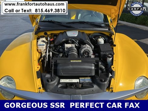 Used 2003 Chevrolet SSR w/ Preferred Equipment Group image 24