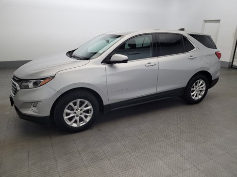 Used 2019 Chevrolet Equinox LT image 2