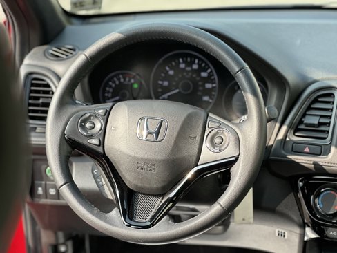Certified 2022 Honda HR-V Sport image 18