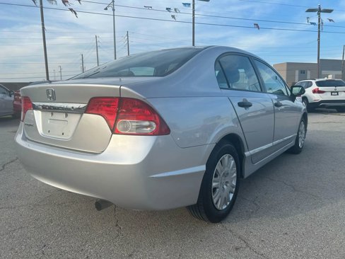 Used 2010 Honda Civic DX-VP image 5