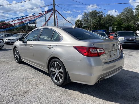 Used 2017 Subaru Legacy 2.5i Limited image 7