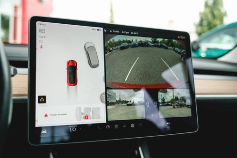Used 2018 Tesla Model 3 Long Range image 27