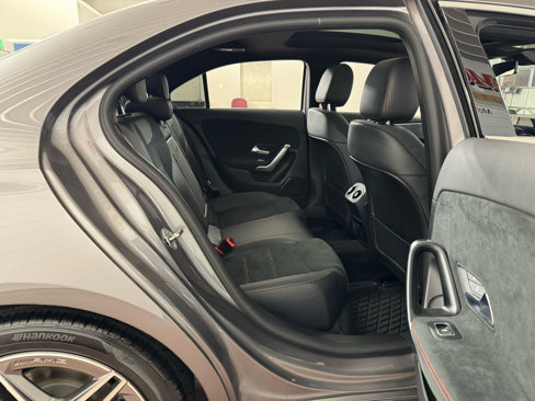 Used 2022 Mercedes-Benz A 220 4MATIC image 33