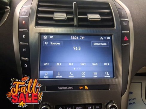 Used 2020 Lincoln MKZ w/ Convenience Package image 16