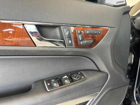 Used 2011 Mercedes-Benz E 350 Coupe image 21
