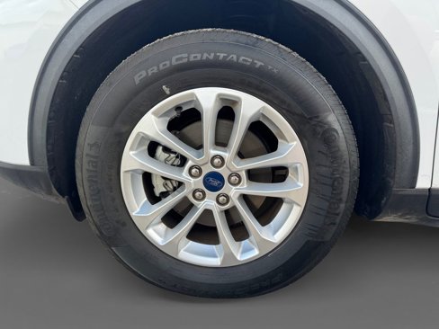 Used 2020 Ford Escape SE image 15