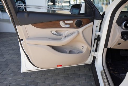 Certified 2021 Mercedes-Benz GLC 300 image 15