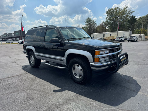 Used 1996 Chevrolet Tahoe 4WD 2-Door image 4