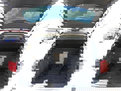 Used 2017 Volkswagen Tiguan S image 10