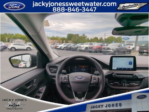 New 2025 Ford Escape Active image 14