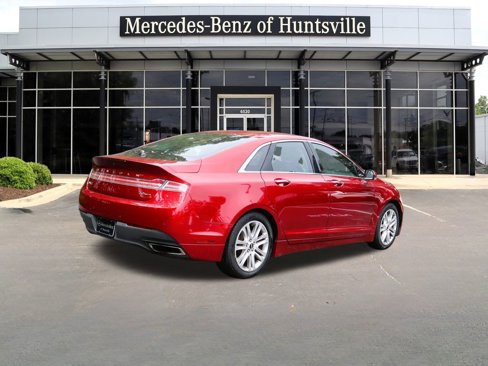 Used 2016 Lincoln MKZ image 3