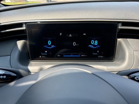 Used 2022 Hyundai Santa Cruz Limited image 16