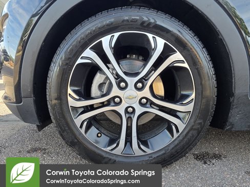 Used 2017 Chevrolet Bolt Premier w/ Driver Confidence II Package image 31