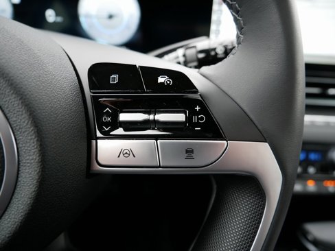 New 2025 Hyundai Elantra SEL image 27