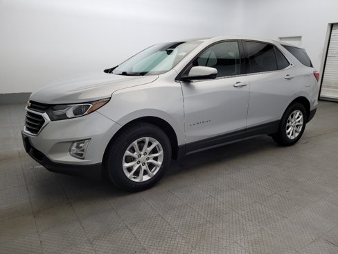 Used 2019 Chevrolet Equinox LT image 2