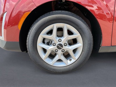 Used 2023 Kia Soul LX w/ LX Technology Package image 9