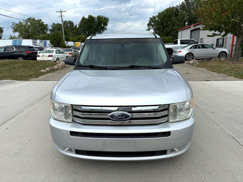 Used 2010 Ford Flex SE image 2