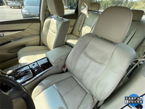 Used 2016 INFINITI Q70 3.7 w/ Technology Package image 17