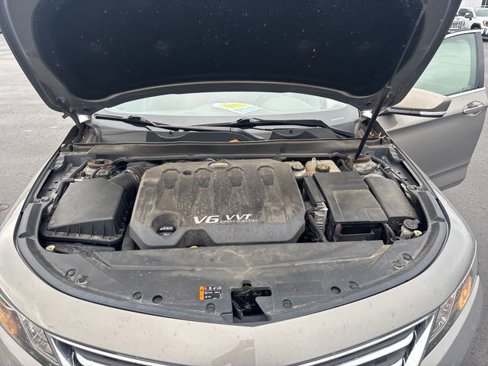 Used 2017 Chevrolet Impala LT w/ Leather Package image 23