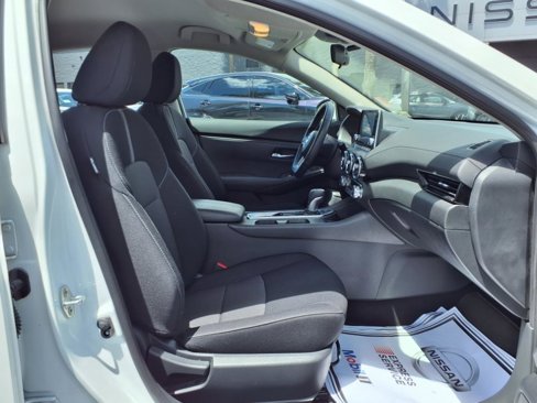 Certified 2021 Nissan Sentra SV image 18