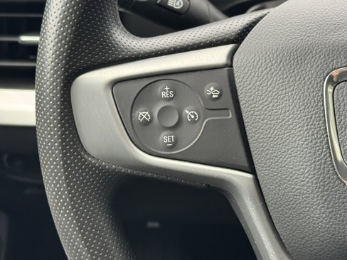 Used 2022 GMC Terrain SLE w/ Driver Convenience Package image 29