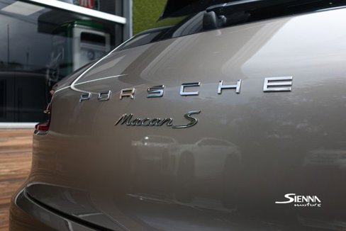Used 2017 Porsche Macan S image 9