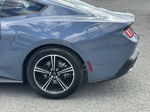 New 2025 Ford Mustang Coupe image 30