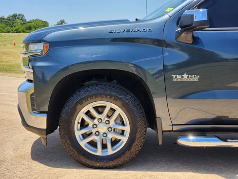 Used 2019 Chevrolet Silverado 1500 LT w/ Texas Edition image 14