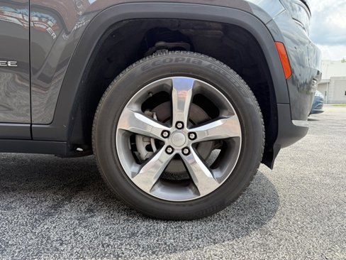 Used 2022 Jeep Grand Cherokee L Limited image 12
