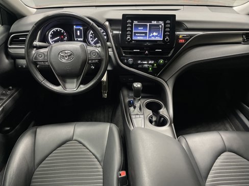 Certified 2023 Toyota Camry SE image 30