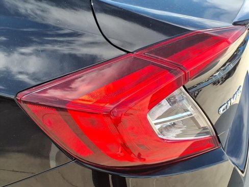 Used 2021 Honda Civic EX image 12