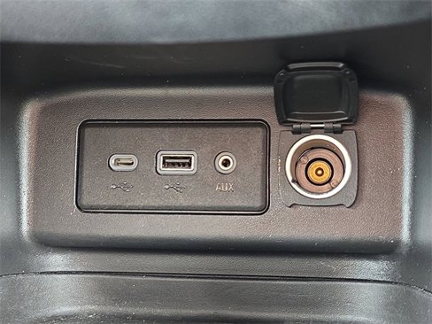 Used 2020 Chevrolet Equinox LT image 34