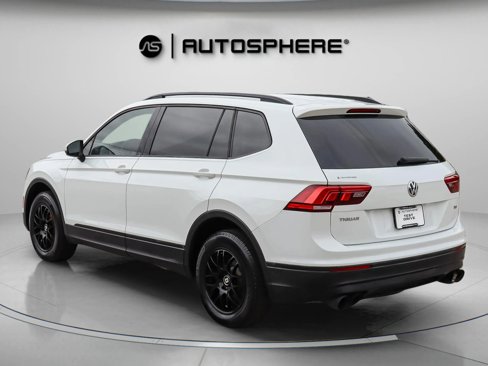 Used 2018 Volkswagen Tiguan S image 6
