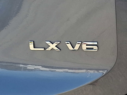 Used 2020 Kia Telluride LX image 32