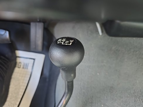 Used 2004 Ford F250 XL image 16