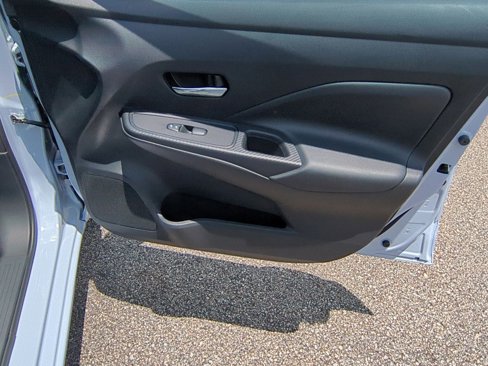 New 2025 Nissan Versa SV w/ Trunk Package image 33