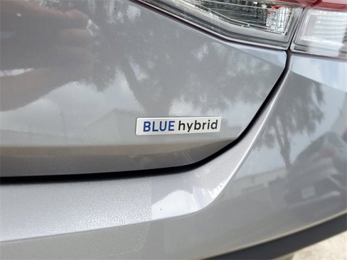 New 2025 Hyundai Elantra Blue image 6