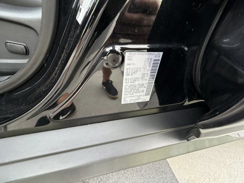 Used 2019 Nissan Rogue SL w/ Premium Package image 37