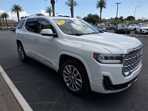 Used 2022 GMC Acadia Denali w/ Denali Ultimate Package image 4