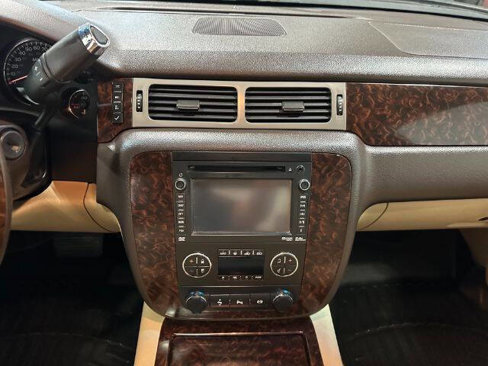 Used 2012 GMC Sierra 3500 Denali image 21