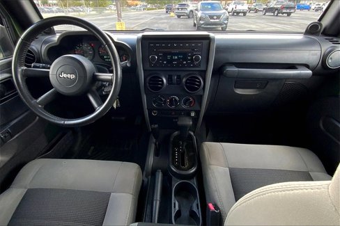 Used 2008 Jeep Wrangler X image 16