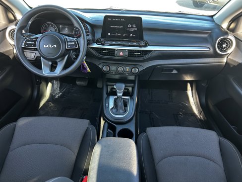 Certified 2023 Kia Forte LXS image 14