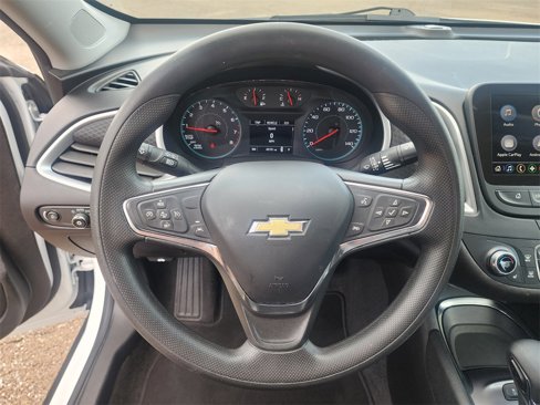 Used 2024 Chevrolet Malibu LT image 16