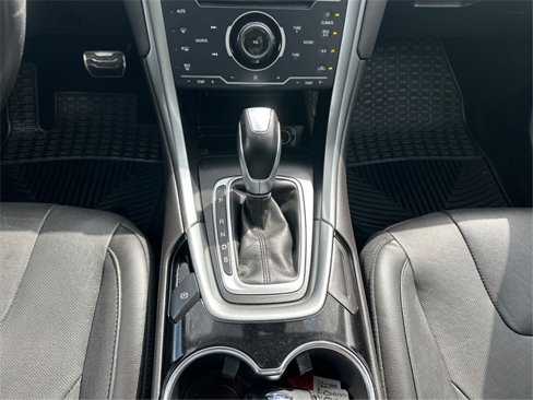 Used 2014 Ford Fusion Titanium image 19
