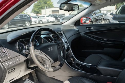 Used 2012 Hyundai Sonata SE image 6