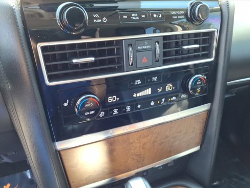 Used 2021 Nissan Armada SL w/ Captain's Chairs Package image 34