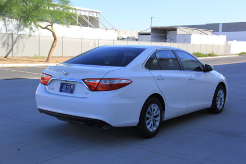 Used 2015 Toyota Camry LE image 5